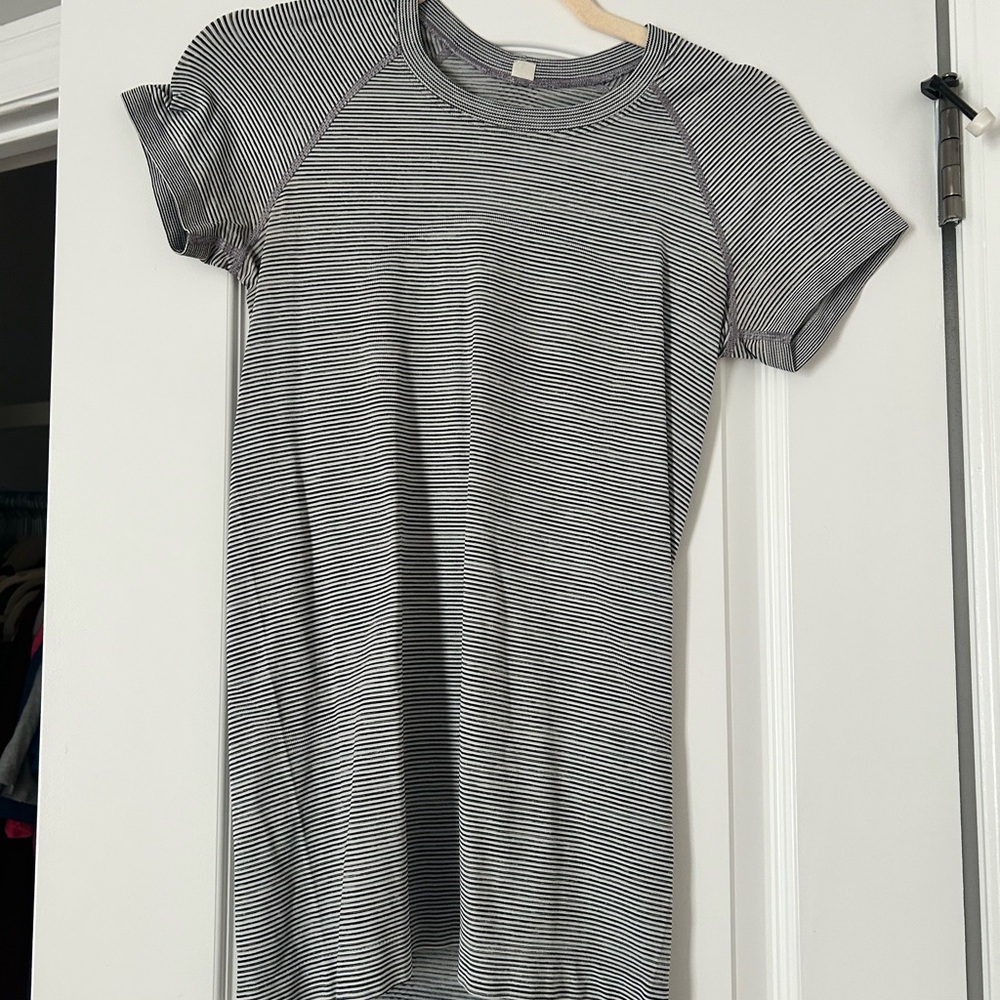 Lululemon athletica Striped Swiftly Tech